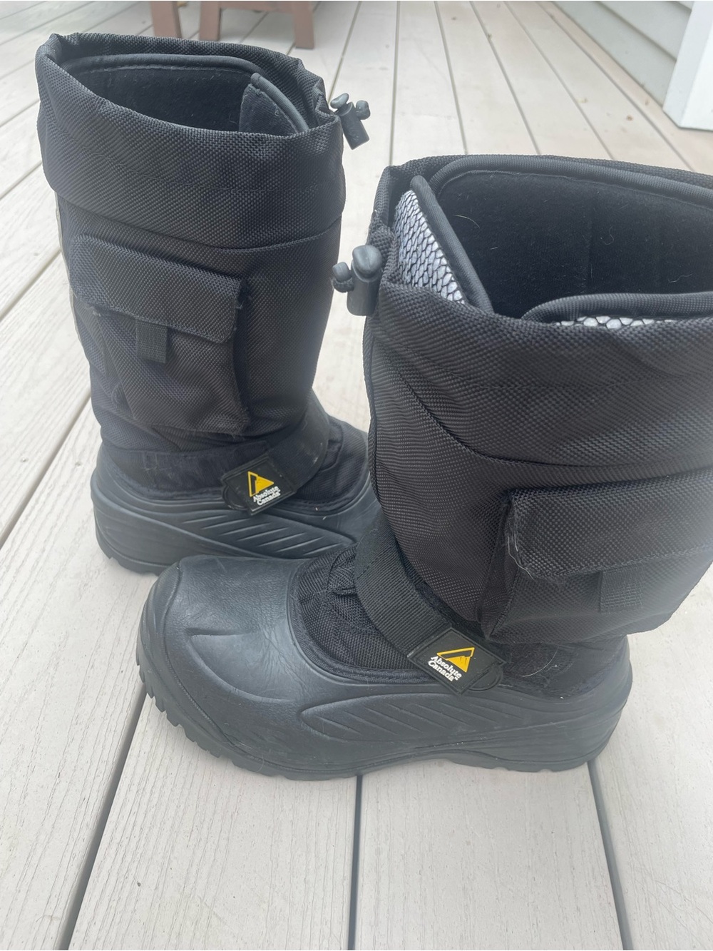 Men's Black Insulated Waterproof Winter Boots with Secure Drawcord